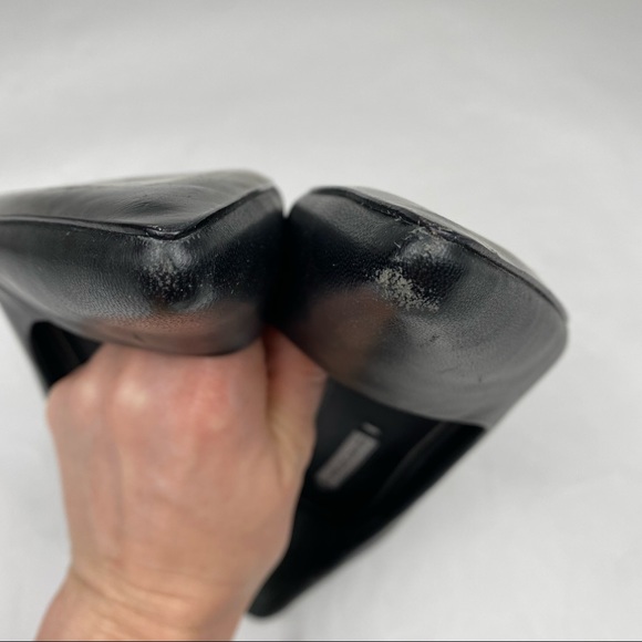 EUC-Charles David Black Leather Pointy Toed Pumps, Size 10 - Picture 5 of 12